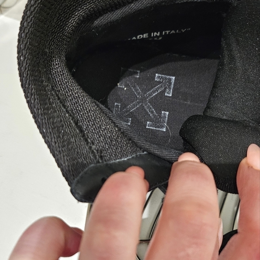 Off-White | 3.0 Off Court High Tops - Picture 4 of 6